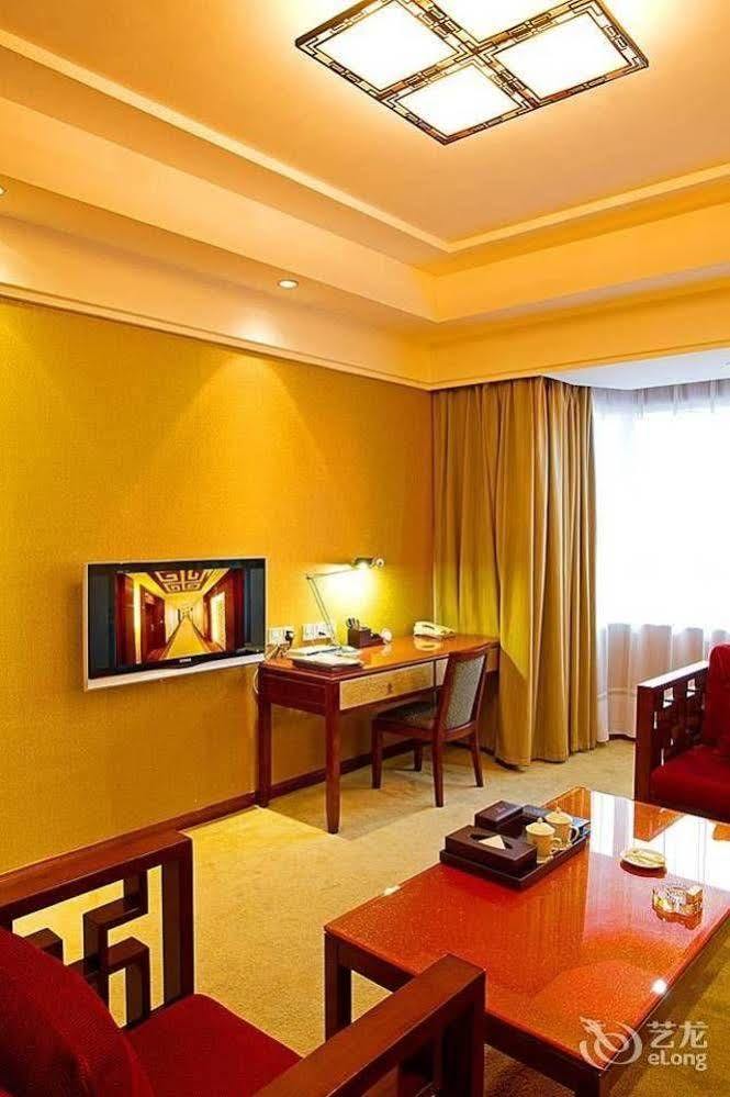 Hotel Taohualing I-čchang Exteriér fotografie